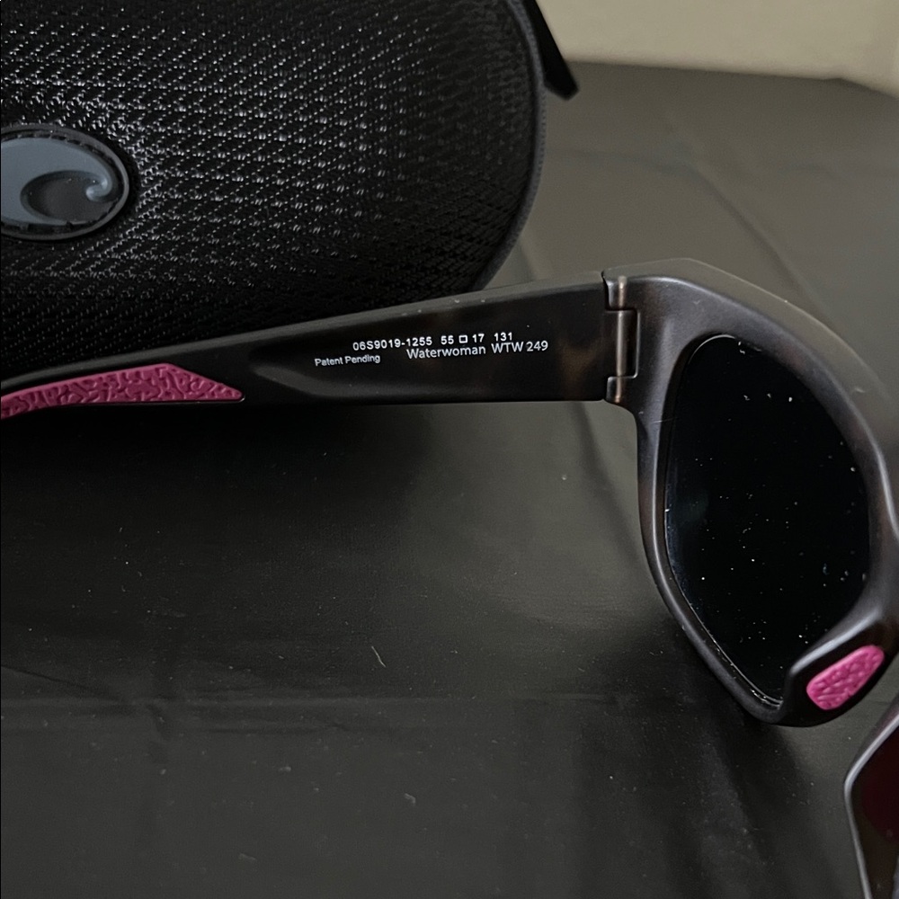 Like New Costa waterwoman Tortoise Sunglasses  with Blue mirror Lenses - Picture 5 of 7